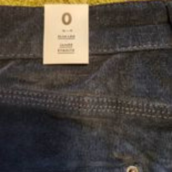 Reitmans corduroy size 0 - Picture 4 of 6